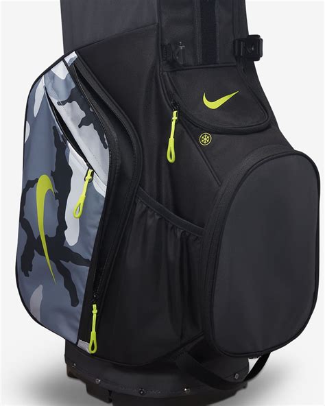 who makes nike golf bags.